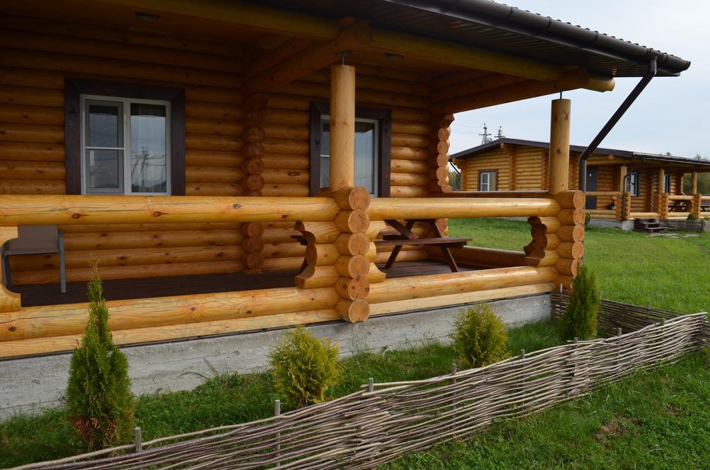 Baza Otdykha Osetrovo Hotel Burakovo  Kültér fotó