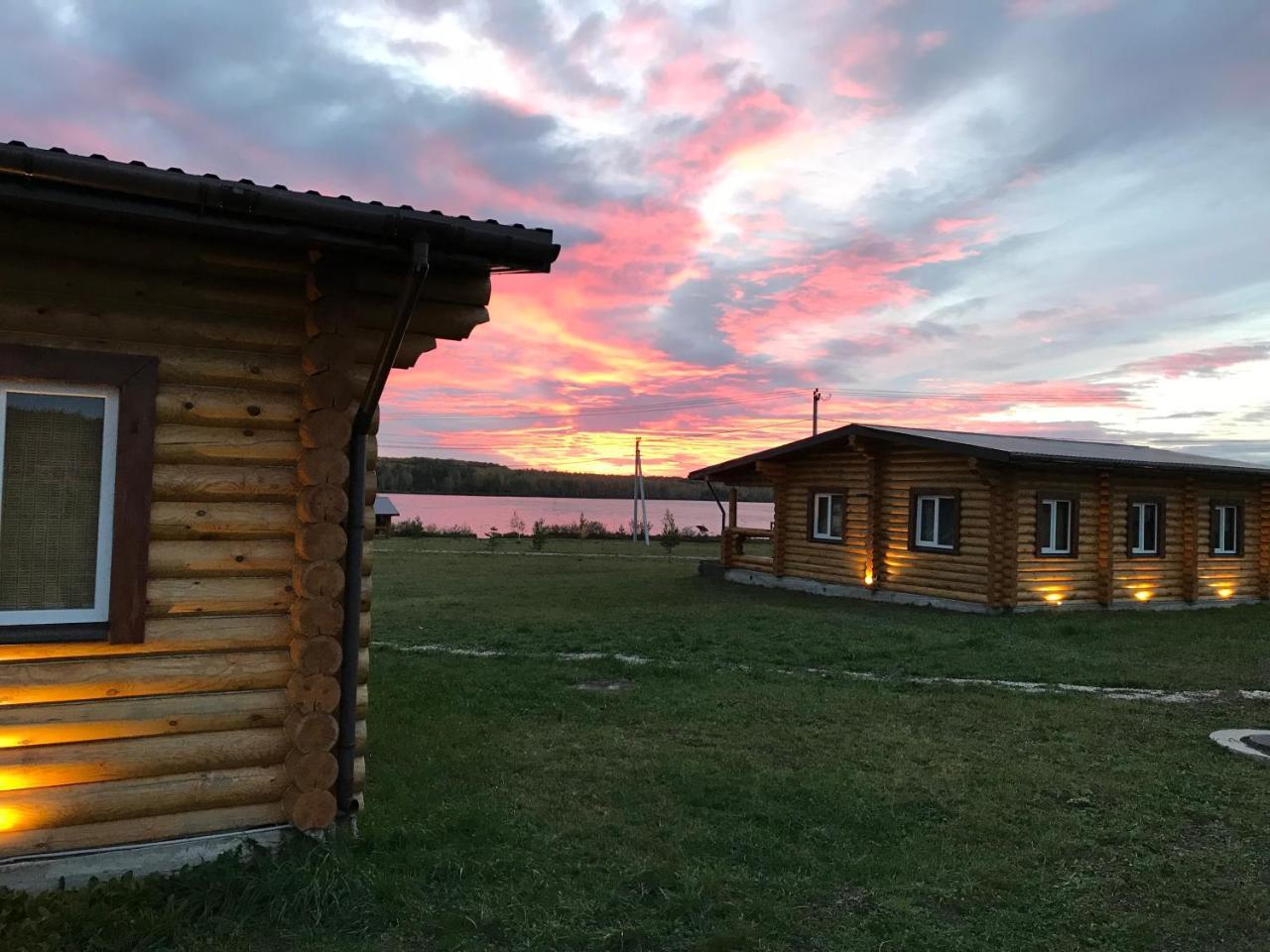 Baza Otdykha Osetrovo Hotel Burakovo  Kültér fotó